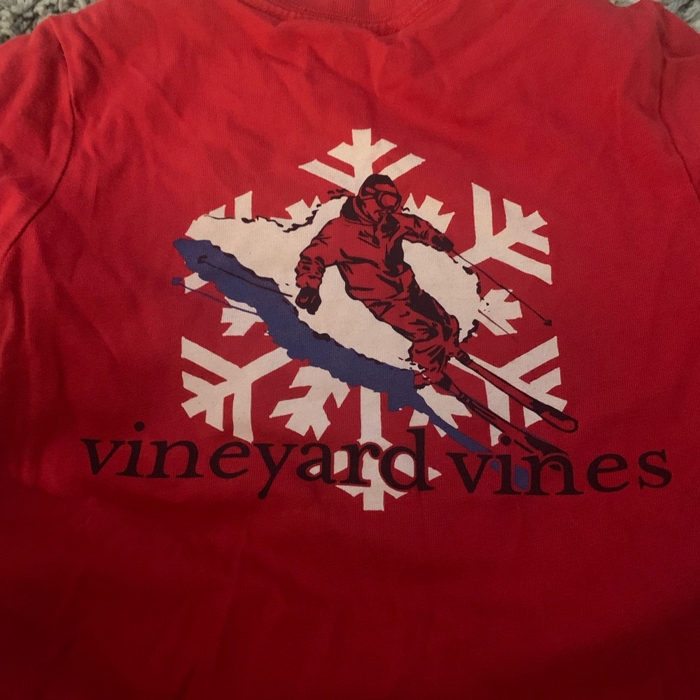 Vineyard Vines log sleeve top 2t
